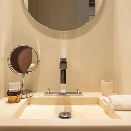 Отель De Nell 5*