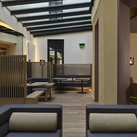 De Nell Ξενοδοχείο 5*