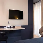 De Nell Hotel