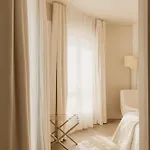 De Nell Hotel 5*