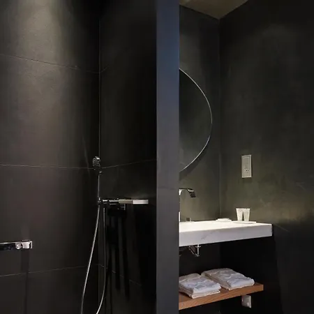 De Nell 5*