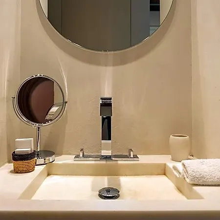Hotel De Nell 5*