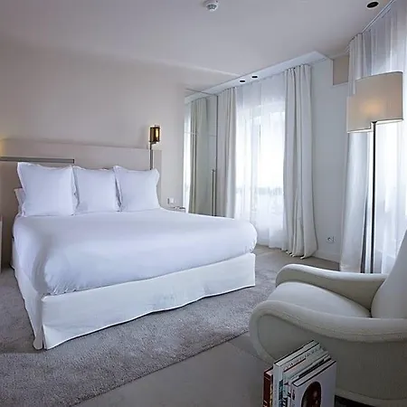 드 넬 호텔
