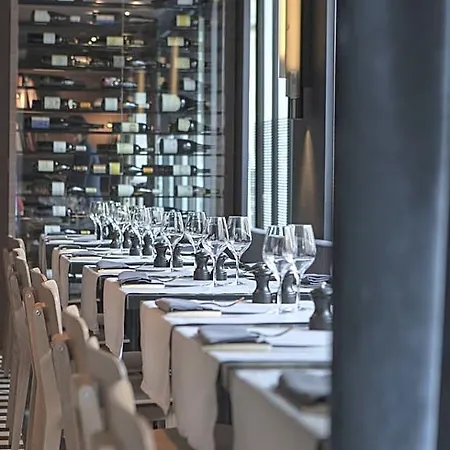 De Nell Hotel 5*