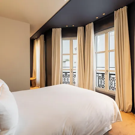 De Nell Hotel 5*