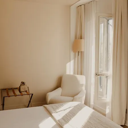 De Nell Hotel 5*