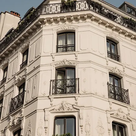 De Nell Hotel Paris