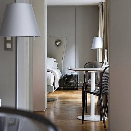 Hotell De Nell 5*