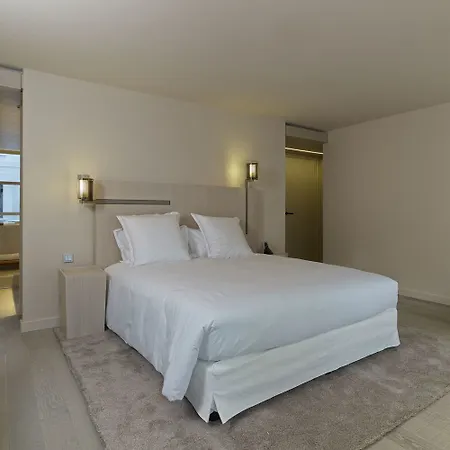 Hotel De Nell 5*
