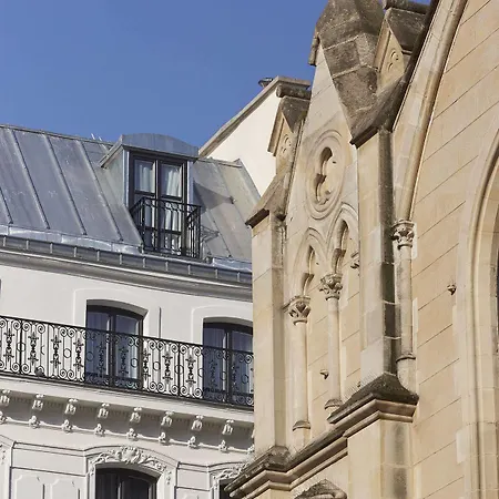 Hotel De Nell 5*