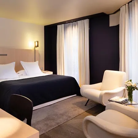 Hotel De Nell 5*