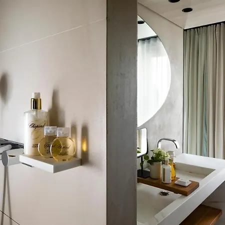 Hotel De Nell 5*