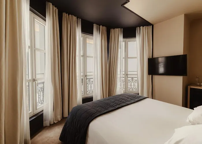 De Nell Hotel 5*