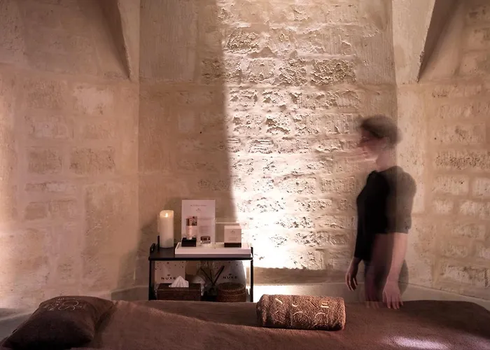 ホテル オテル ド ネル パリ