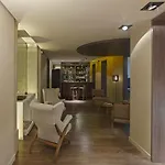 De Nell 5*
