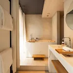 De Nell Hotel 5*