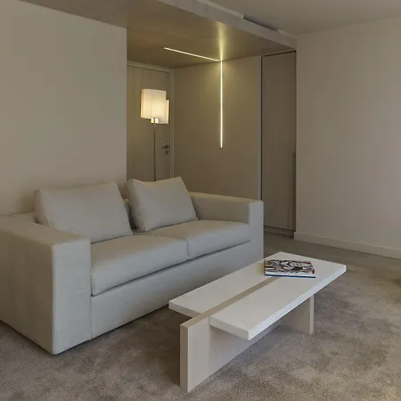 De Nell 5*